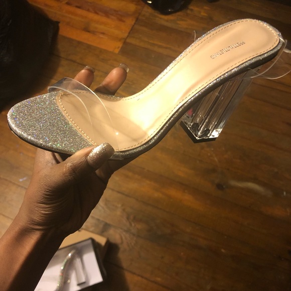 Silver sparkle heels - Picture 2 of 3